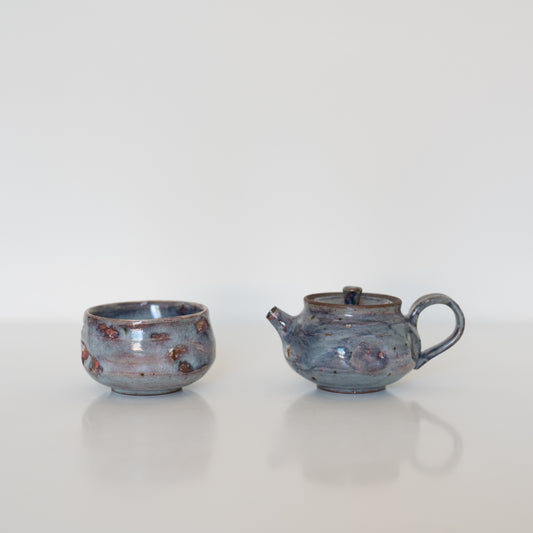 Shino Teapot and Teacup Set