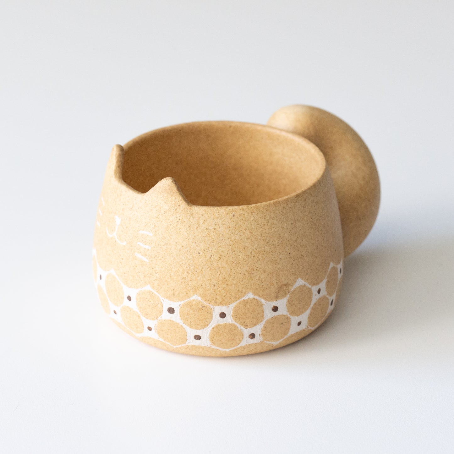 Cat cup