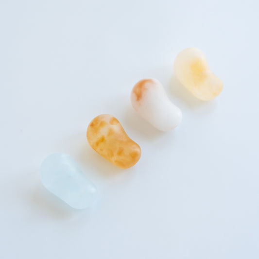 Yu Xue Glass Chopstick Rest