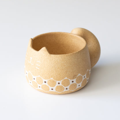 Cat cup