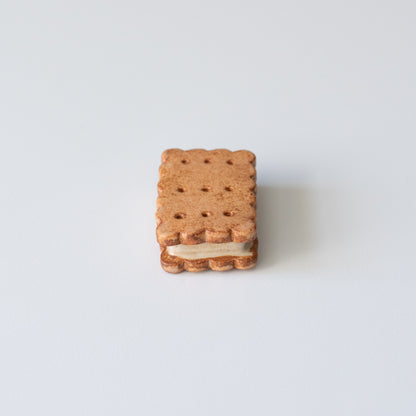 Caramel Ceramic Biscuit